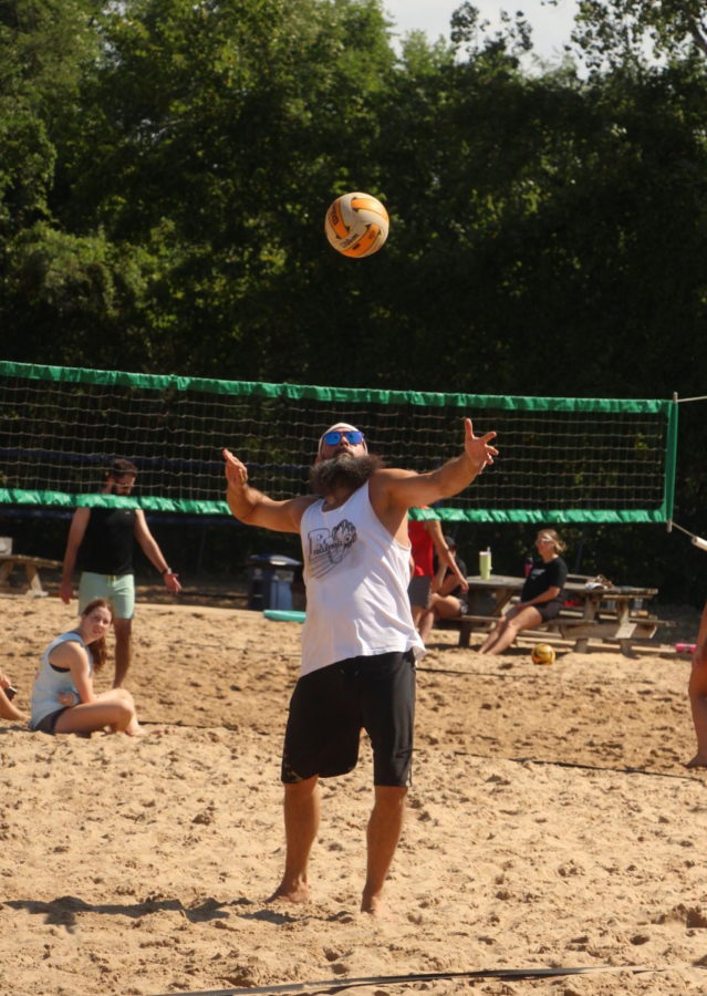 8/20 Sand Volleyball