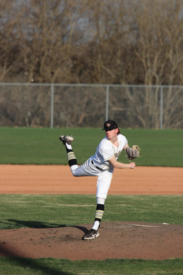 The beginning of spring sports includes the start of baseball. For sophomore Grady Westphal, the start brings an exciting season, starting of with a record of 4-4. “It’s been pretty good,” Westphal said. “We’ve won quite a few games and we’ve also lost, but it’s been a fun season so far.” Along with winning games and doing the best he can, Westphal is ready for what’s to come. “ I’m friends with a lot of kids on the team, so seeing how we grow together and just seeing how we grow as a team [is exciting],” Weshphal said.