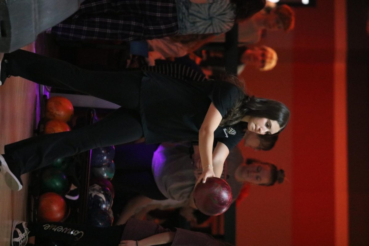 AF_bowling_127a
