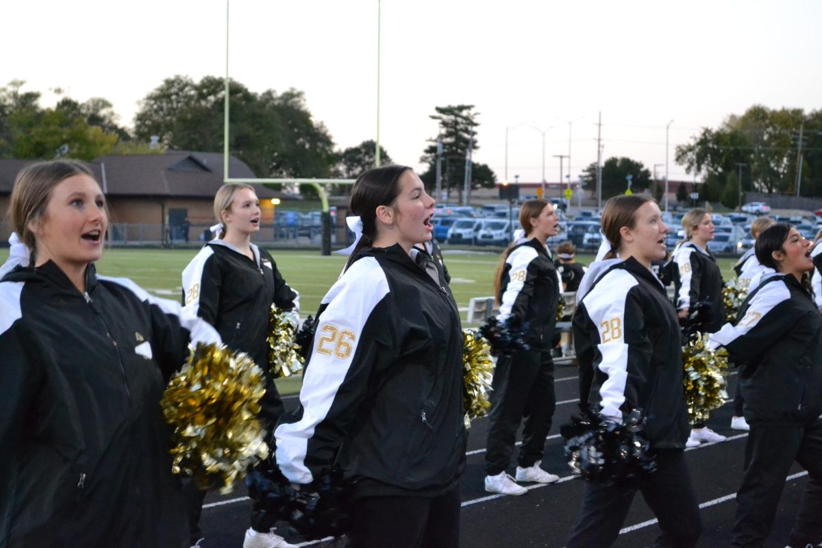AP_jvCheer_1004a