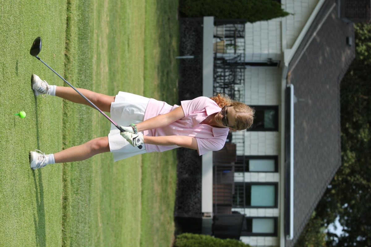 ER_vGirlGolf_0910a