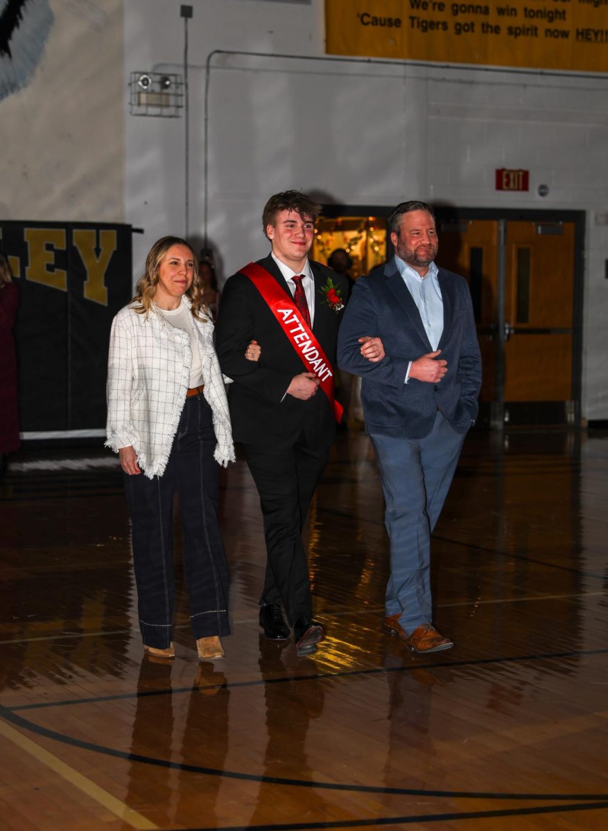 JR_SweetheartDance_0223a